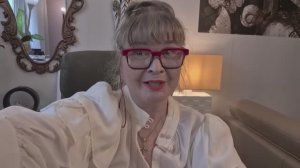 УКРАИНЦЫ ОХОТА НА УКР.ОФИЦЕРОВ,РАДЫ РОССИЙСКИМ ДРОНАМ ПО УКР. ОФИЦЕРАМ (Иностранное мнение)