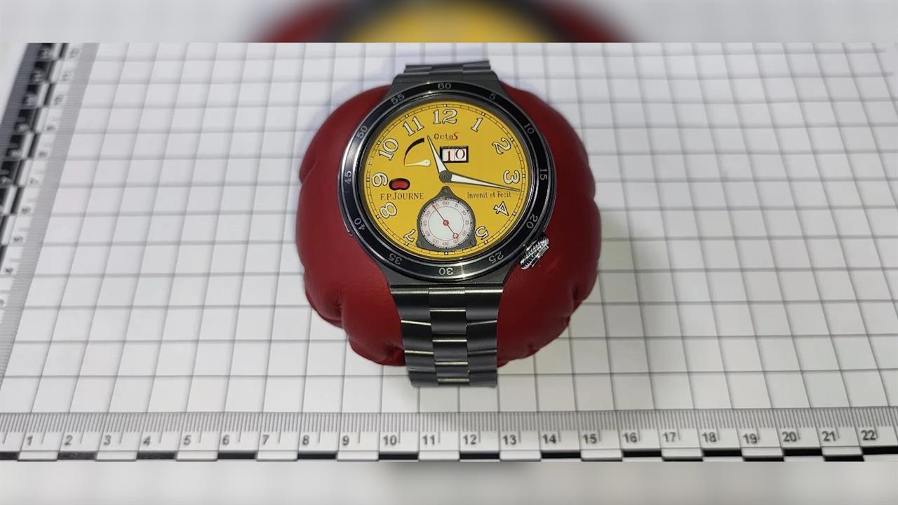 Швейцарские часы стоимостью 12 млн рублей пытались незаконно ввезти в РФ из Польши