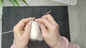 Перемещение петли и круговой ряд лицевыми петлями-пинетки Нежность