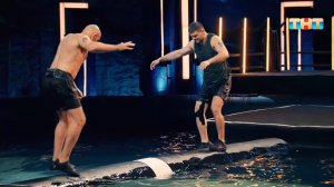 Испытание 12-го этапа — «Бесконтактные поединки на бревне» | Алексей Олейник vs Николай Коваленко