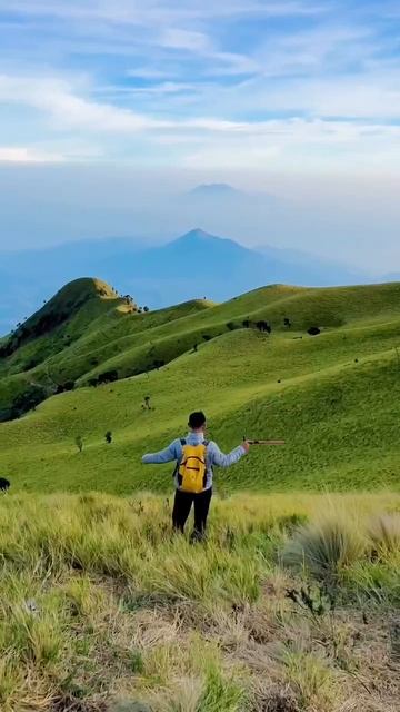 Гора Мербару в провинции центральной Явы