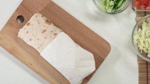 Домашняя шаурма с соусом