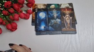 ТЫ ЕМУ НУЖНА ПРЯМО СЕЙЧАС! НО, КТО ОН? | Гадание таро расклад