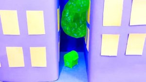 Ники и Крис - любимые истории с младшим братом