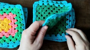 Связала носочки из пряжи Рассказовская и вяжу бабушкин квадрат 🧶