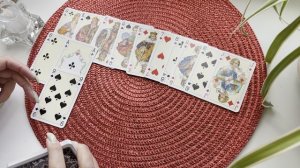 Крестовый король. Что у него в жизни? Гадание на игральных картах