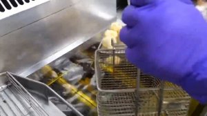 Завод по переработке морепродуктов продуктов( крабы, кальмара и т д.). Корея