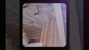 1000056081.mp4 (Собака наблюдает за устройством лестницы на 2-ой этаж в доме А-фрейм)