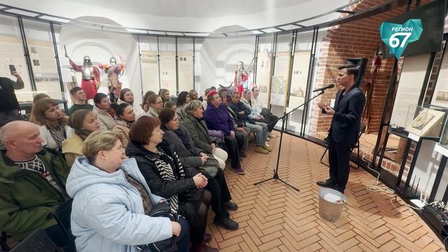 В Смоленске состоялся творческий вечер актёра Ярослава Жалнина