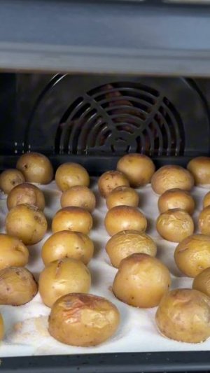 Молодой картофель как из печи в духовке