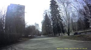 проверил новый тротуар