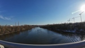 Прогулка по Гагаринскому мосту, Филёвская пойма, Нижние Мнёвники 23 марта 2026, Москва, Россия.