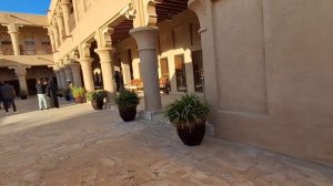 Арабские Эмираты. Старый Дубай. Крепость. Дом шейха, можно зайти, отдохнуть