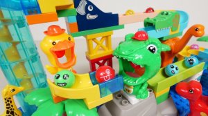 ГОРКА С ЖИВОТНЫМИ ДЛЯ ШАРИКОВ КАТАЕМ ШАРИКИ АСМР ВИДЕО ДЛЯ ДЕТЕЙ ДЕТСКИЙ КАНАЛ ИГРАЛКИ-ЗАЛИПАЛКИ