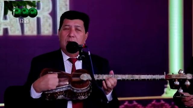 Каримбой Рахмонов куйлайди