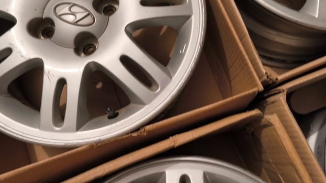 Диски Hyundai R14 4x100 за 12000 руб