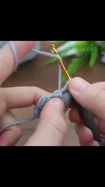 wow__beautiful_crochet_hairband_making_idea_with_woolen_youtubeshorts