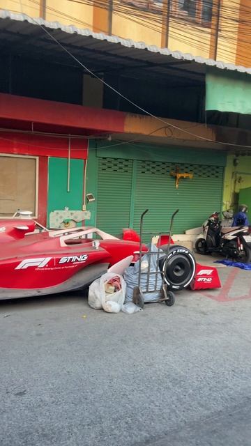 #тай #аюттайя #аютхая #гоночнаямашина #тайскаяжизнь