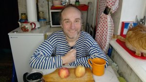 Завтрак с Рыжулей. Тяжело бороться с самим собой. Мукбанг. Обжор. Еда на камеру. Диета. Шизофрения.