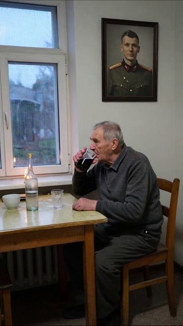 Одиночество в свете прошлого #печаль #воспоминания #жизнь