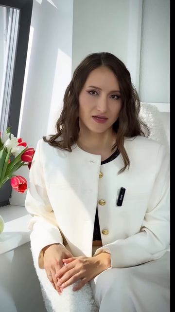 Эти сигналы организма скажут что есть дефициты витаминов:

🔸выпадение волос
🔸ломкость ногтей
🔸сух