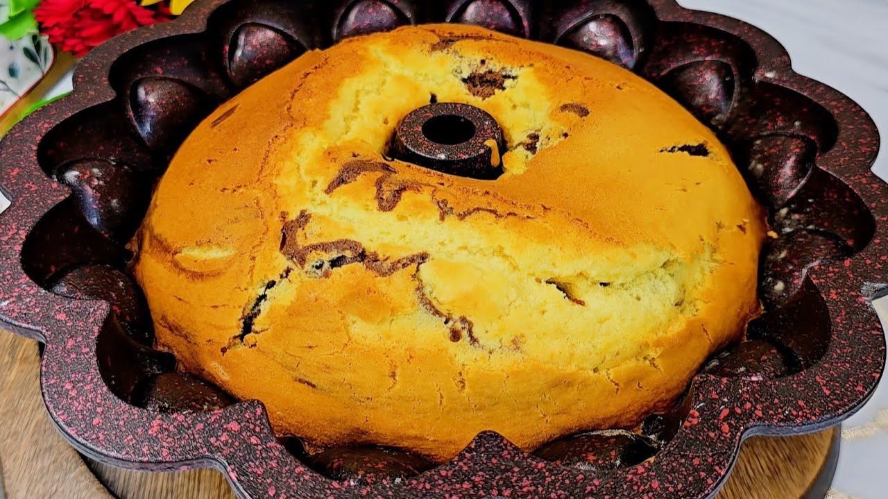 Я нашла этот офигенный рецепт торта-кекса в старой газете! Тает во рту! За 5 минут!