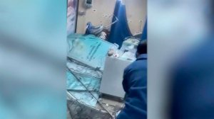 Израиль нанес удар по больнице в городе Тебнин на юге Ливана: кадры последствий.