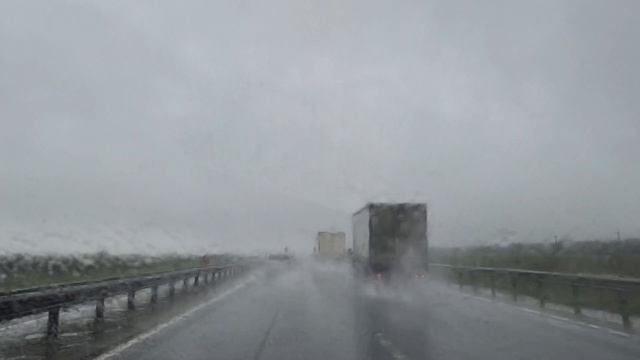 Дорога домой. Под шум дождя.