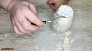 Никто не поверил, что я сделал эти вещи из банок от сметаны😱 Две потрясающих идеи вазы для дома DIY