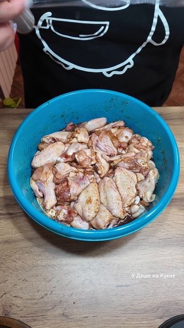 Куриные крылышки в соусе