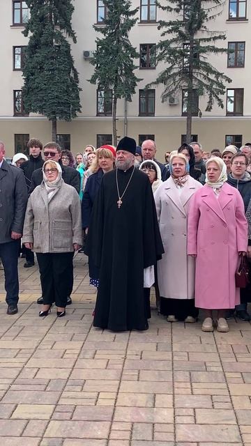 13 апреля 2026 года. Митрополит Вениамин принял участие в праздничных Пасхальных мероприятиях в БГУ.