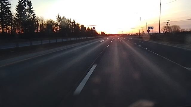 утро, 5. 00, трасссса смотреть онлайн