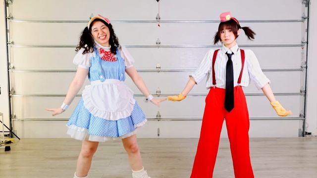 Mesmerizer, but it's a 2 person dance cover?! メズマライザー 二人 踊ってみた!【Pocket x Nattsu】
