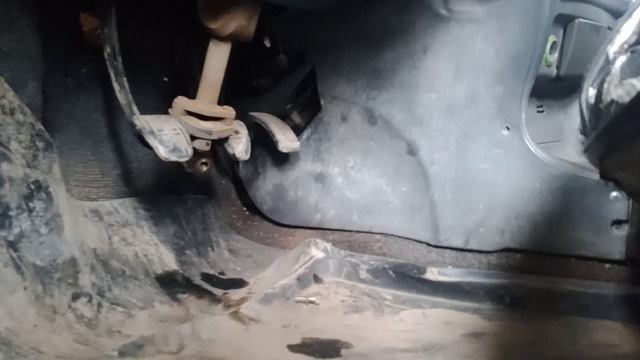 демонтаж рулевой рейки ВАЗ 2114