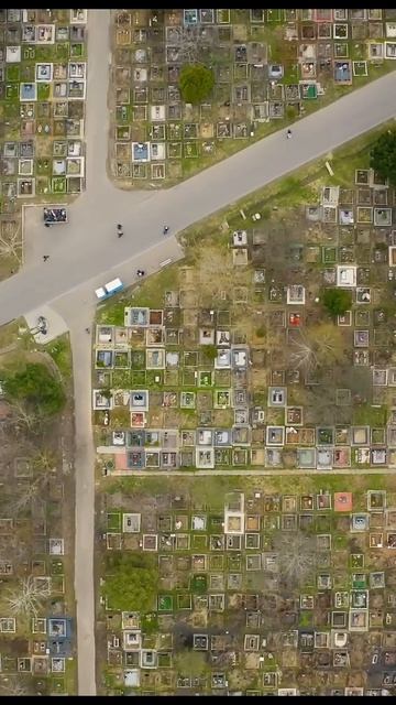 Можно ли убирать могилу на Пасху? Мнение батюшки