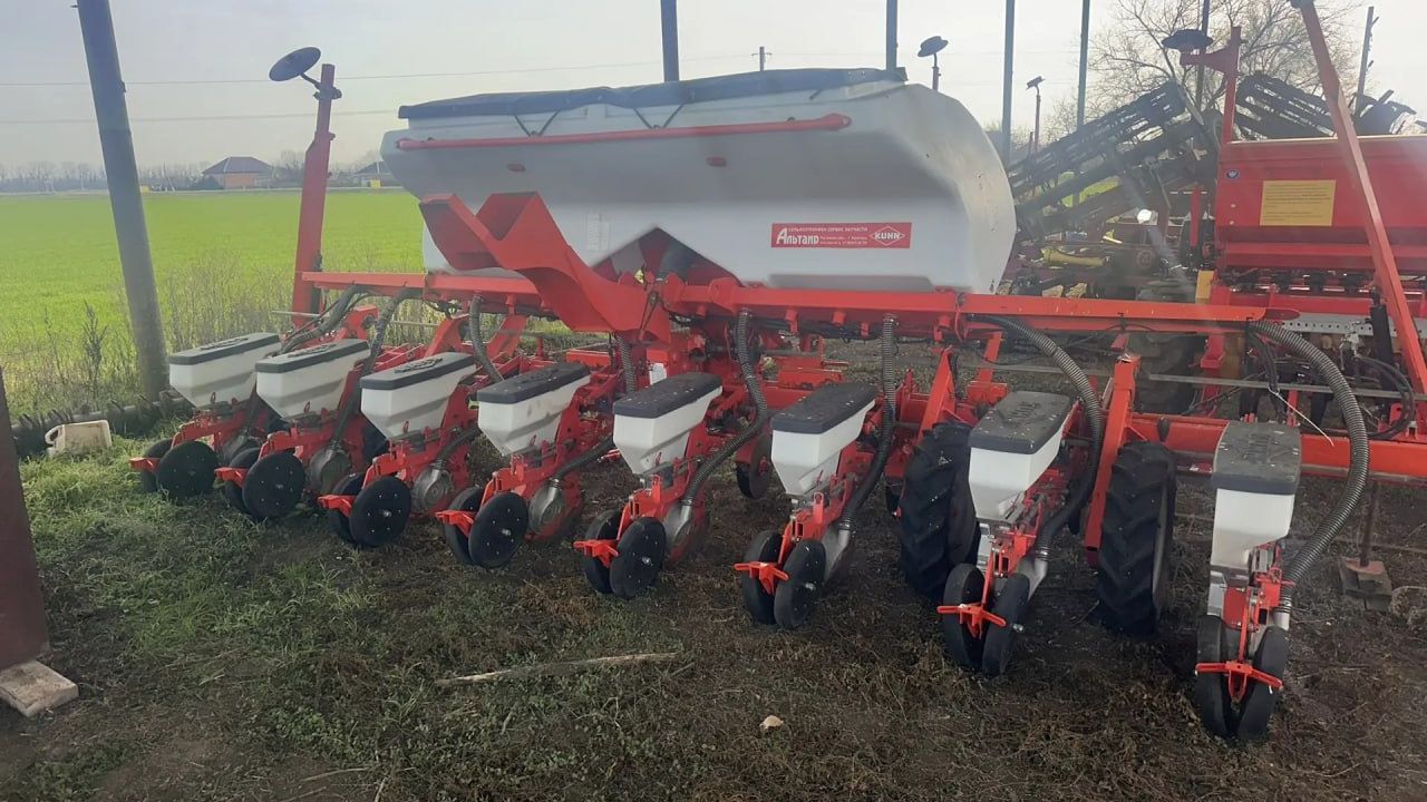 Сеялка точного высева KUHN PLANTER 3 M 600, 🔹 8 рядов, анкер, Ростовская область