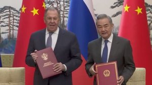 Подписание документов С.В.Лавровым и Министром иностранных дел Китая Ван И, Китай, 14 апреля 2026
