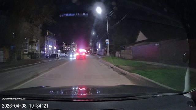 Пример съемки видеорегистратора DIGMA FreeDrive 950DW