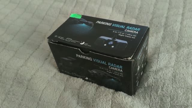 Какая-то камера с парктроником