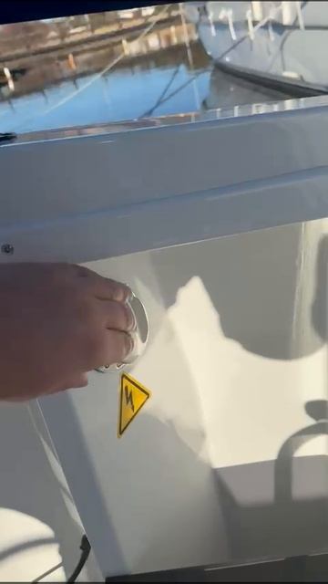 Продается катер Finnmaster Pilot 8 2026 года с двигателем Mercury 400 V10.