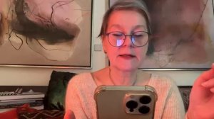 Комментатор_политических_новостей