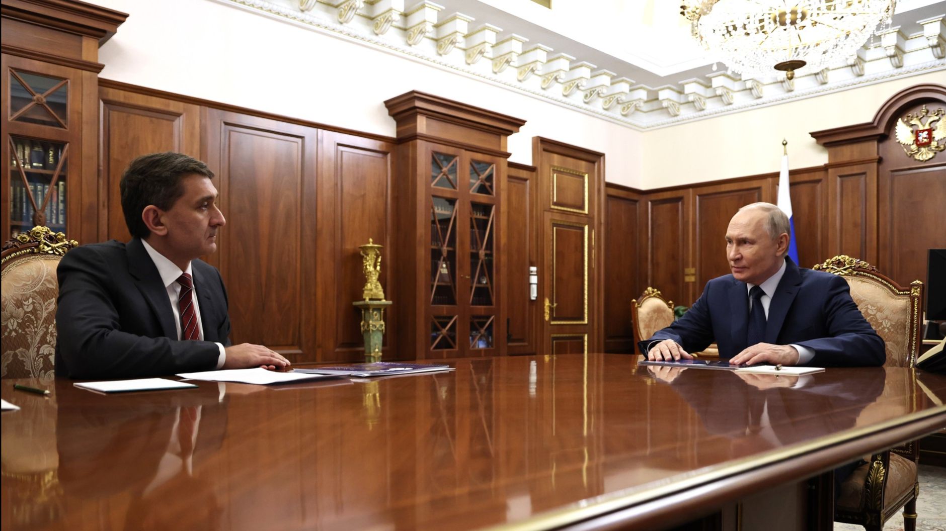 Владимир Путин встреча с главой компании «Россети» Андреем Рюминым, Кремль, 14 апреля 2026 года