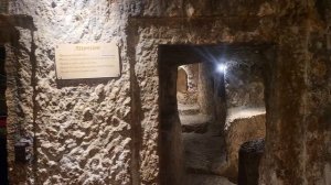 Я принесла ваши молитвенные письма в Темницу Иисуса Христа - в Страстную пятницу