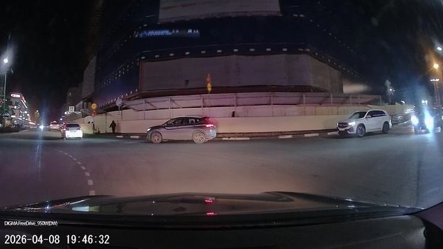 Пример съемки видеорегистратора DIGMA FreeDrive 950DW