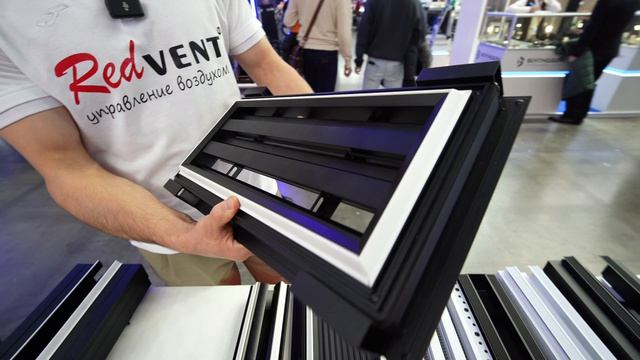 Щелевые диффузоры скрытого монтажа ДЛЯ НАТЯЖНОГО ПОТОЛКА IZI