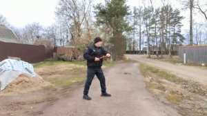 Занятия с палкой Тайцзи Бань в деревне