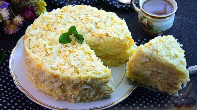 ЛЕНИВЫЙ ТОРТ НАПОЛЕОН ИЗ СЛОЁНОГО ТЕСТА