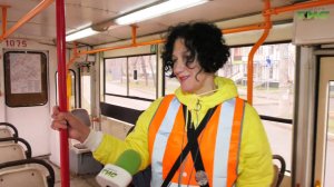 Жизнерадостный кондуктор из Самары поднимает настроение тысячам пассажиров