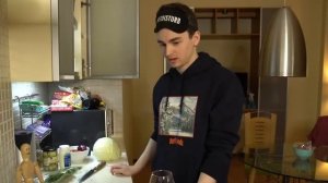 Готовлю ШАВЕРМУ и пью вино