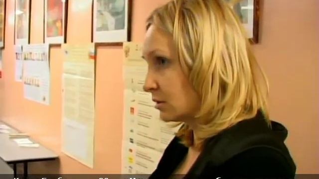 «Через полчаса вы будете уже знать» Депутат А. Митрофанов посещает избирательный участок. 2000-е